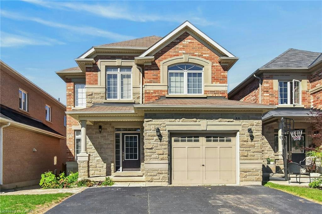 44 Matteo Trail, Hamilton, ON, L9B 0E6