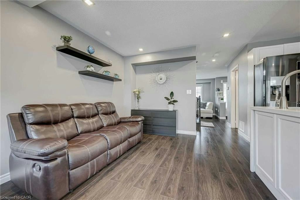 2408 Curtis Road, Burlington, ON, L7L 7M5 - 9