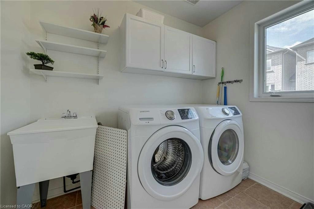 2408 Curtis Road, Burlington, ON, L7L 7M5 - 18