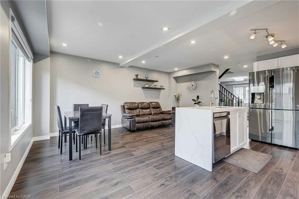 2408 Curtis Road, Burlington, ON, L7L 7M5 - 11