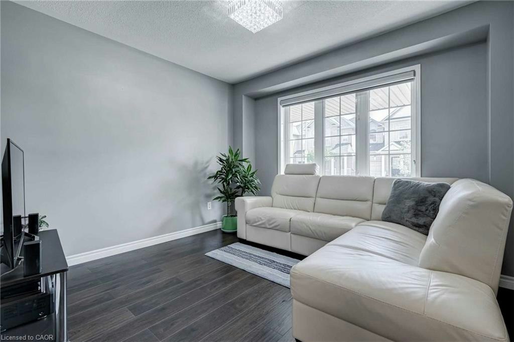 2408 Curtis Road, Burlington, ON, L7L 7M5 - 6
