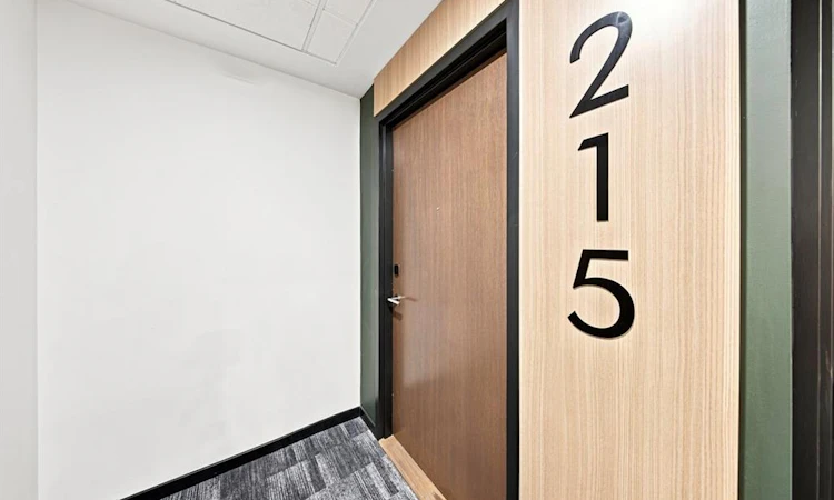 215-101 Golden Eagle Road