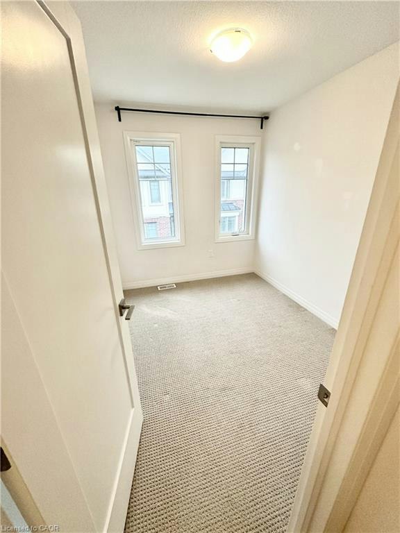 16 Ritchie Lane, Hamilton, ON, L9G 3K9 - 10