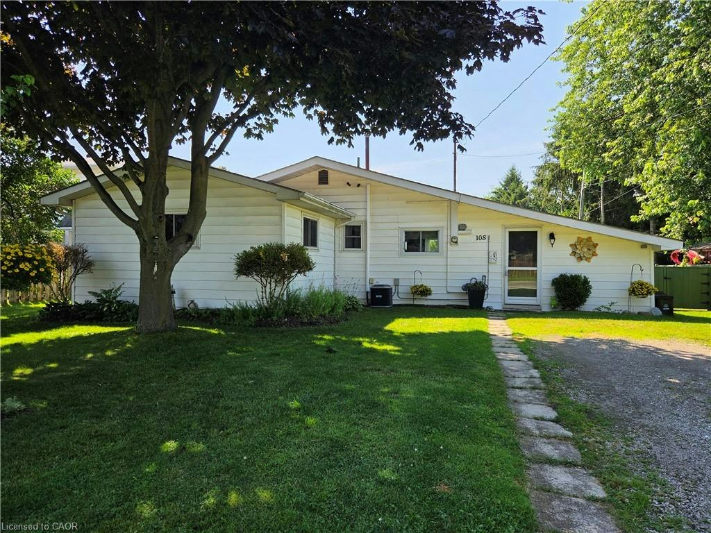 108 New Lakeshore Road, Norfolk County, ON, N0A 1N8