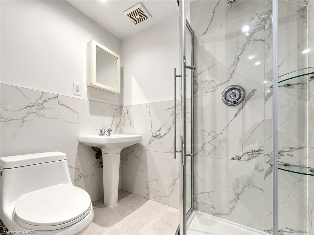 BSMT.-20 Silvercrest Avenue, Toronto, ON, M8W 2S4 - 9