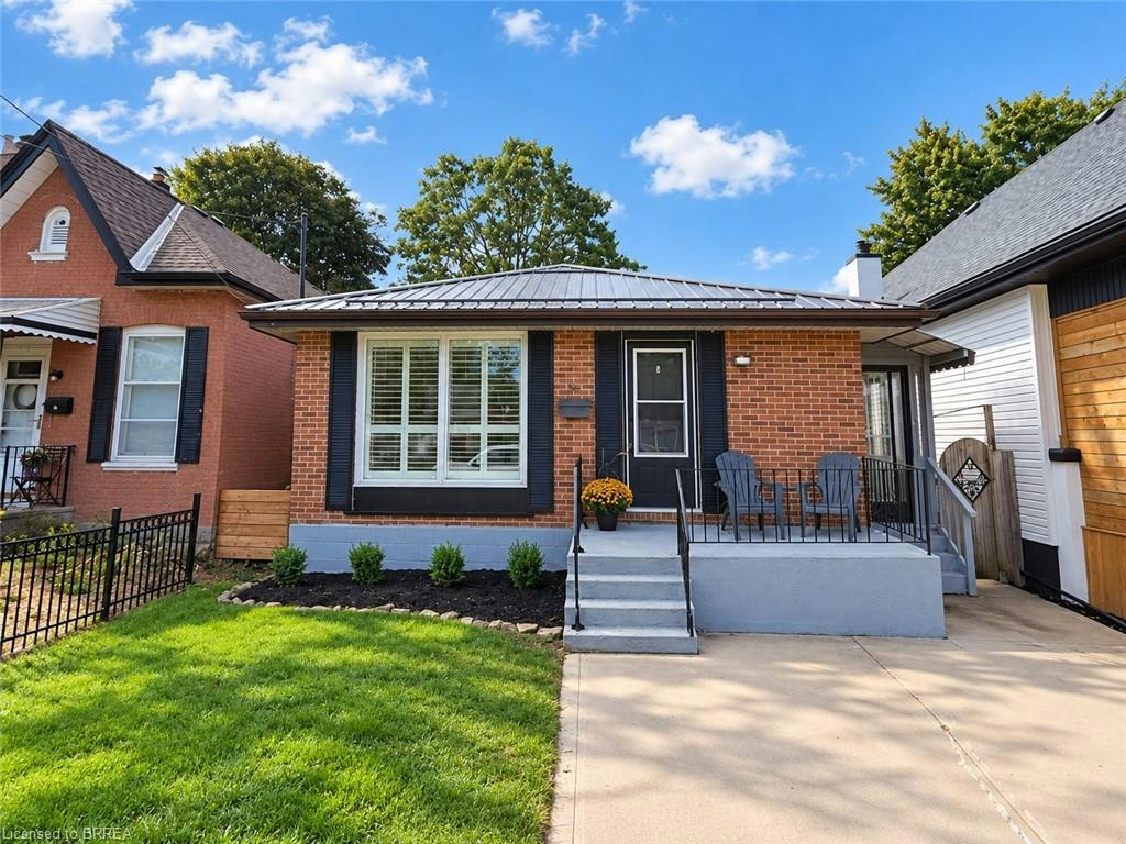 16 Burwell Street, Brantford, ON, N3T 4T6