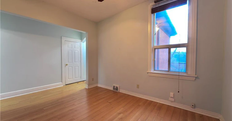 2-255 Main Street W, Hamilton, ON, L8P 1J5 - 5