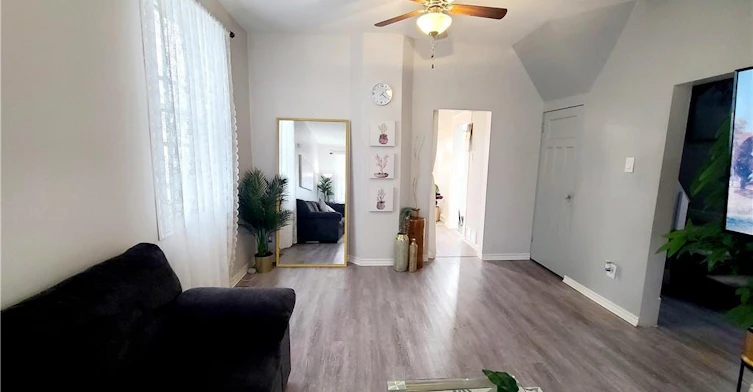 40 Whitfield Avenue, Hamilton, ON, L8L 4B6 - 6