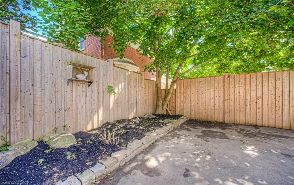 1-39 Cameron Street N, Kitchener, ON, N2H 3A2 - 47