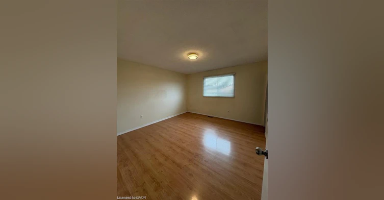40 Jay Street, Brampton, ON, L6Z 3V5 - 10