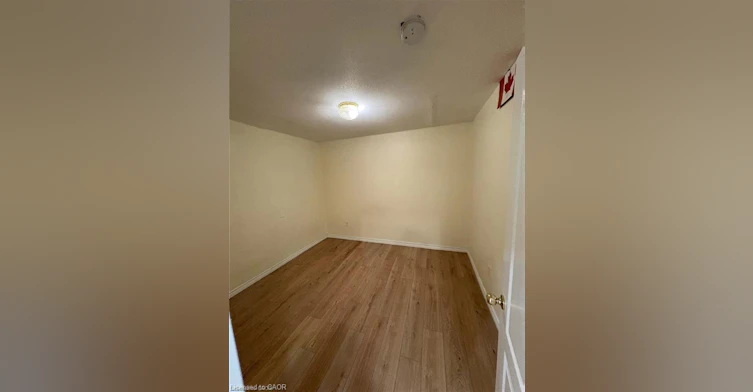 40 Jay Street, Brampton, ON, L6Z 3V5 - 8