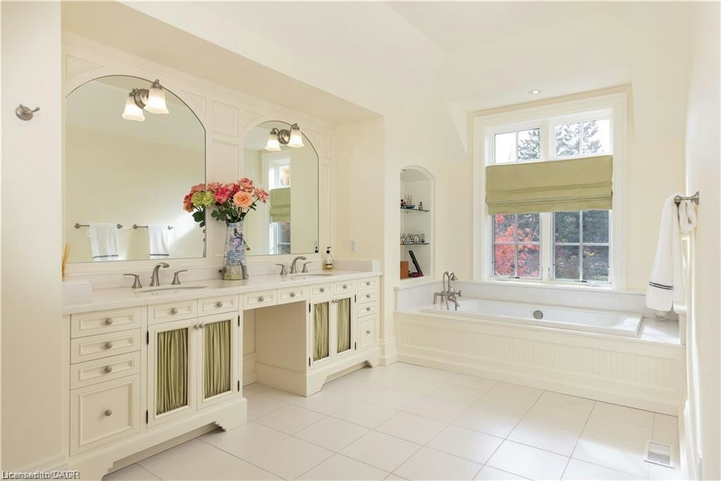 1081 Argyle Drive, Oakville, ON, L6J 1A9 - 35
