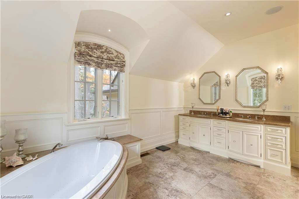 1081 Argyle Drive, Oakville, ON, L6J 1A9 - 31