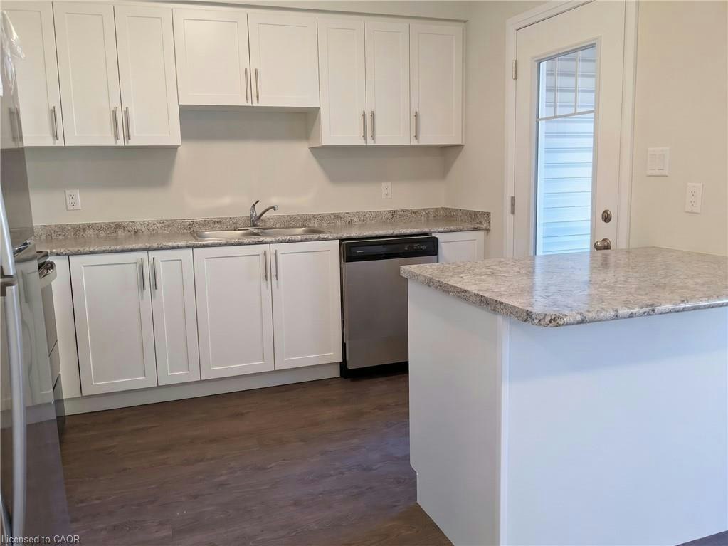 B12-24 Morrison Road, Kitchener, ON, N2A 0L1 - 7
