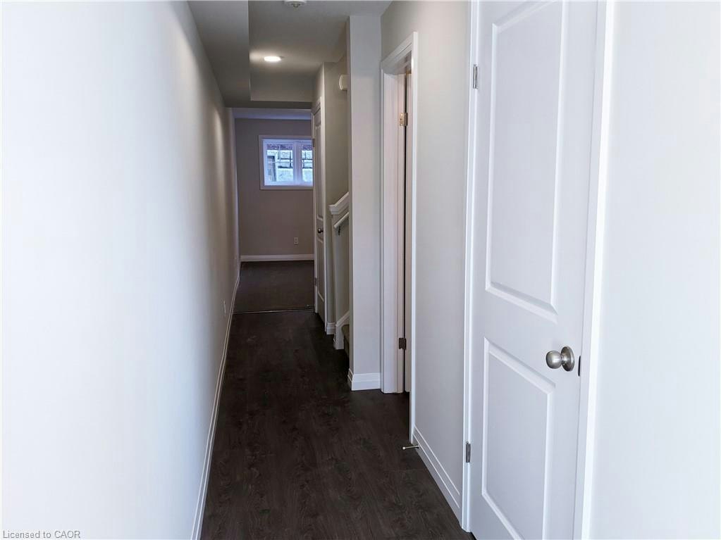B12-24 Morrison Road, Kitchener, ON, N2A 0L1 - 2