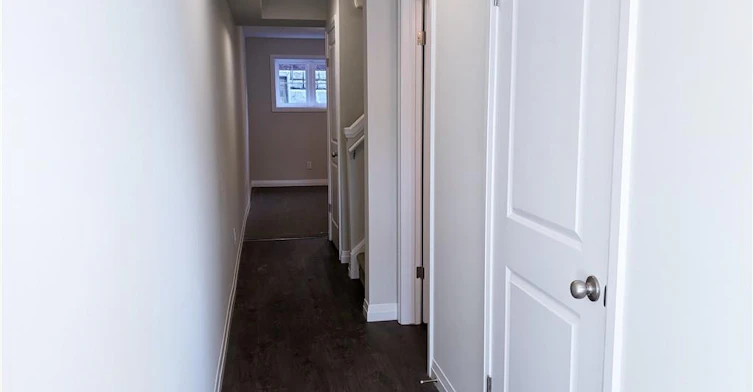B12-24 Morrison Road, Kitchener, ON, N2A 0L1 - 2