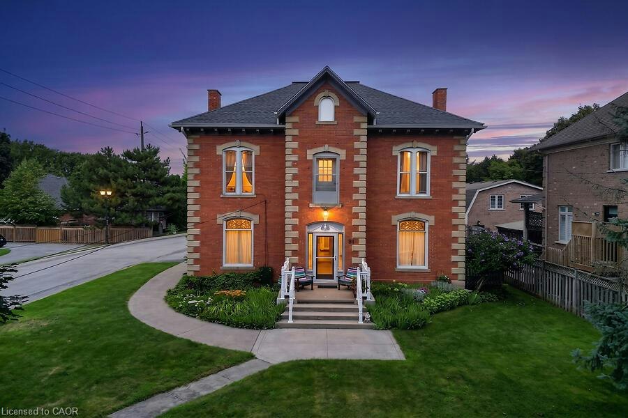 91 Main Street E, Grimsby, ON, L3M 1N6