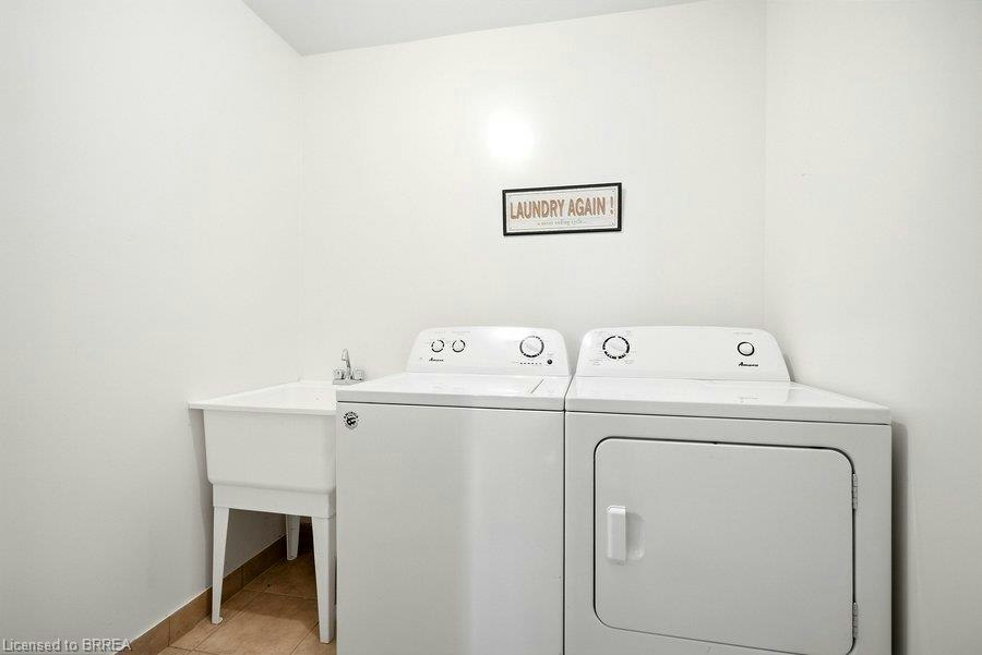 3351 Moses Way, Burlington, ON, L7M 0L4 - 33