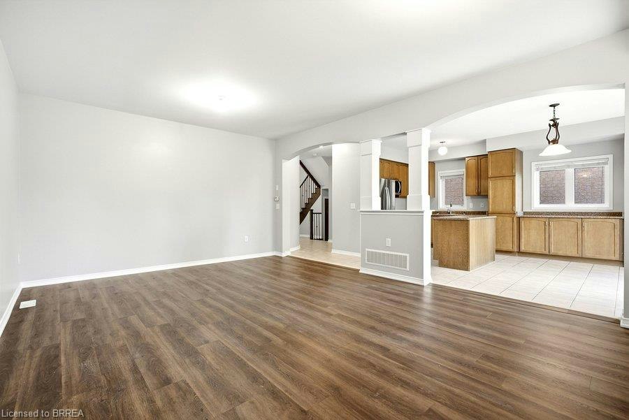 3351 Moses Way, Burlington, ON, L7M 0L4 - 9