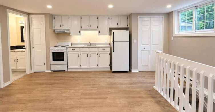B-347 King Street W, Hamilton, ON, L9H 1W8 - 8