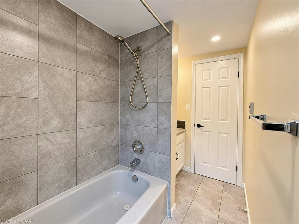 B-347 King Street W, Hamilton, ON, L9H 1W8 - 15