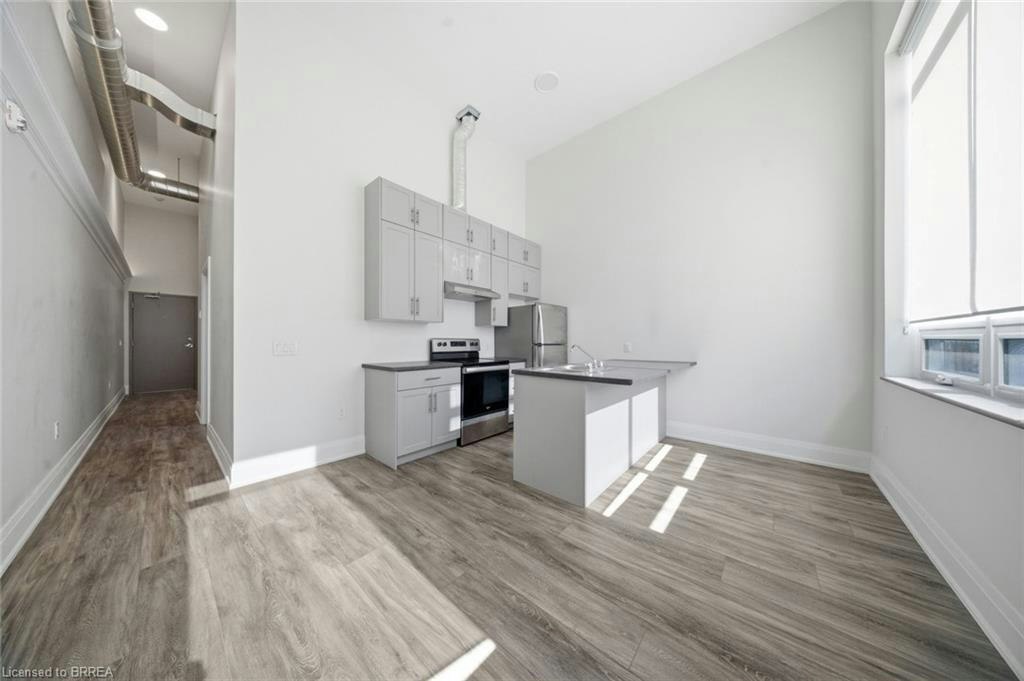 303-11 Queen Street, Brantford, ON, N3T 3B1 - 4