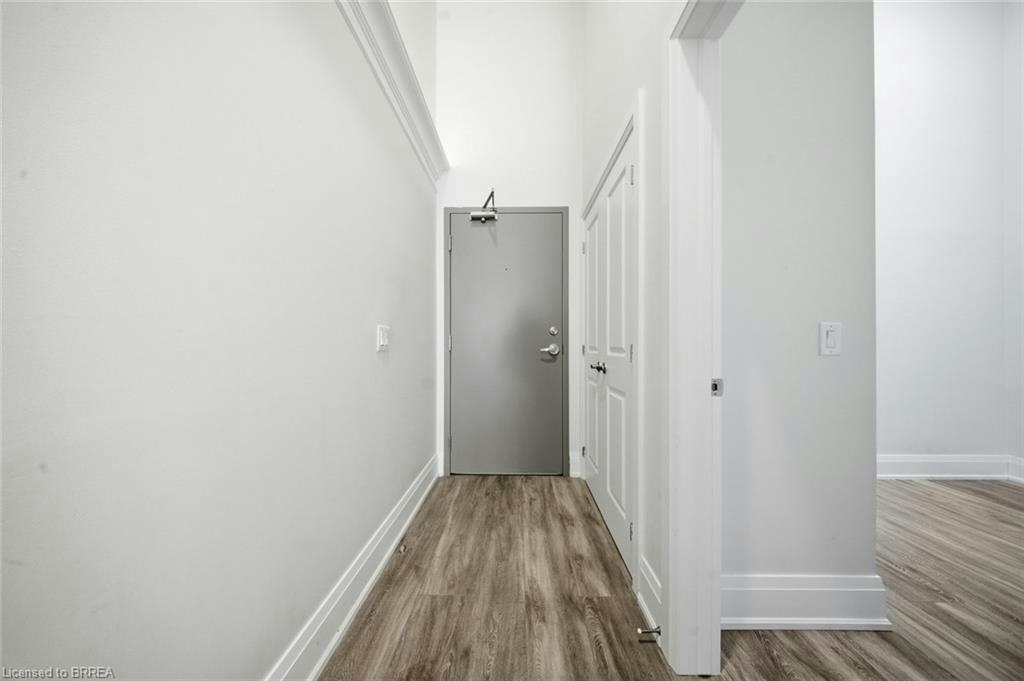 303-11 Queen Street, Brantford, ON, N3T 3B1 - 9
