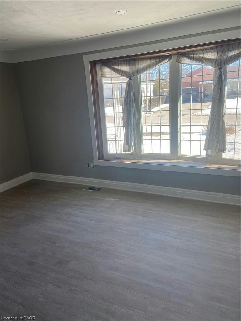 1-342 Rosedale Avenue, Hamilton, ON, L8K 4N8 - 2