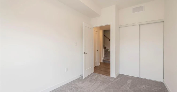 E13-20 Palace Street, Kitchener, ON, N2E 0J3 - 23