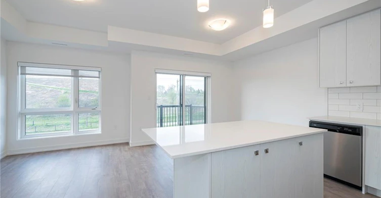 E13-20 Palace Street, Kitchener, ON, N2E 0J3 - 7