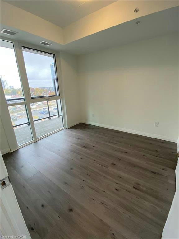 1110-108 Garment Street, Kitchener, ON, N2G 0E2 - 10