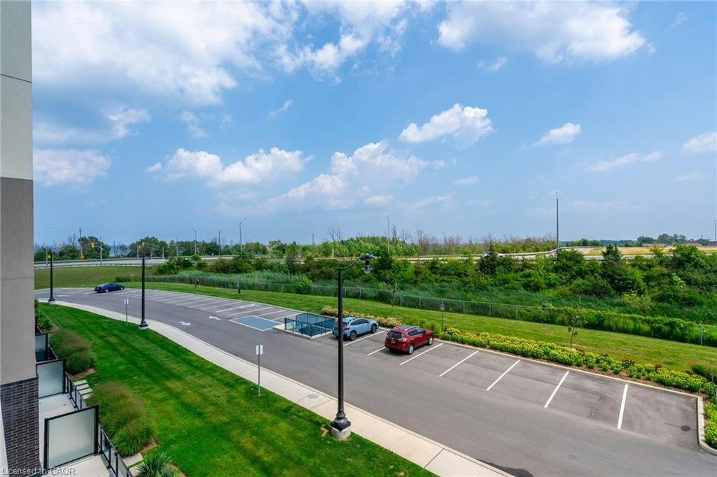322-16 Concord Place, Grimsby, ON, L3M 0J1 - 31
