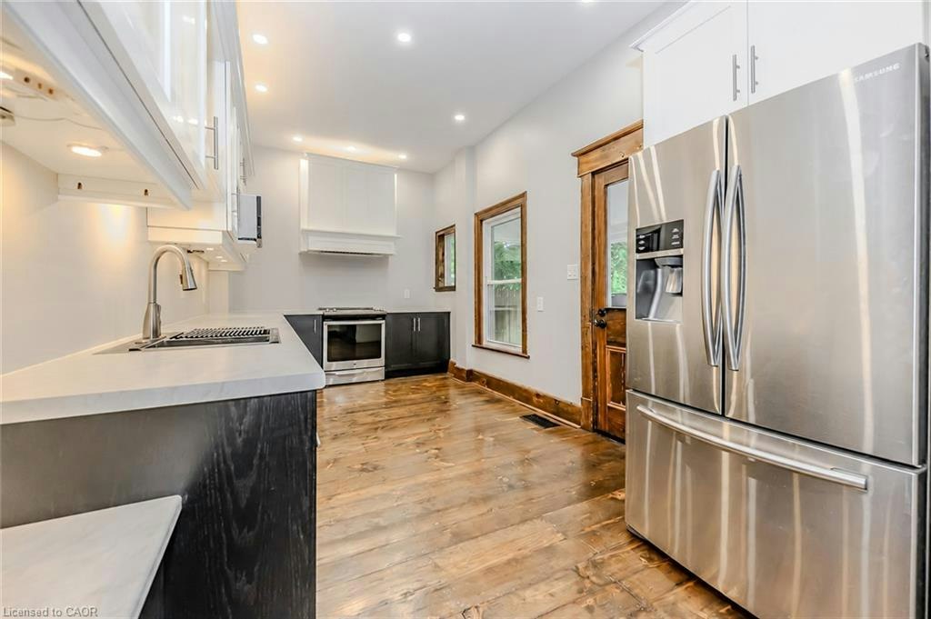 1/2-18 Oak Street, Cambridge, ON, N1R 4K6 - 9