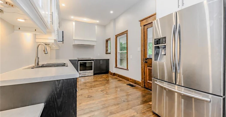 1/2-18 Oak Street, Cambridge, ON, N1R 4K6 - 9