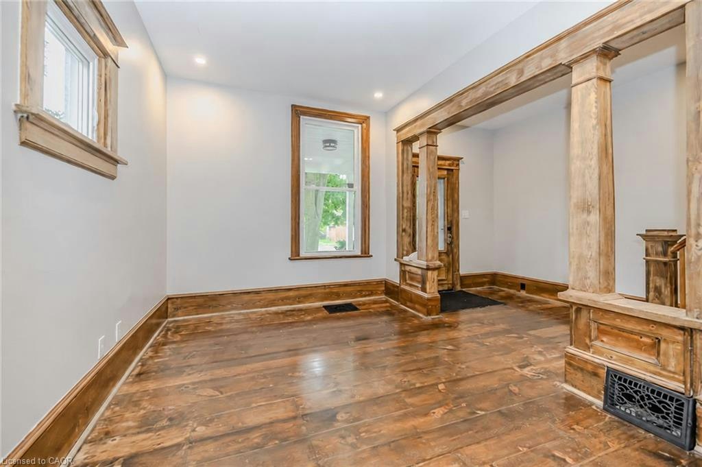 1/2-18 Oak Street, Cambridge, ON, N1R 4K6 - 5