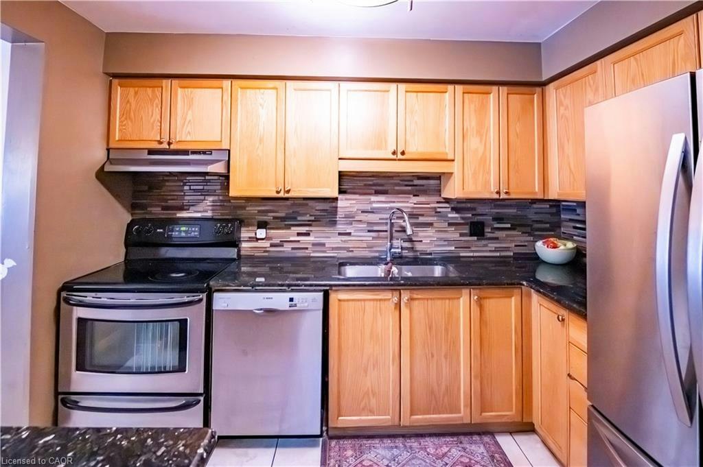7-400 Wilson Avenue, Kitchener, ON, N2C 2S1 - 4