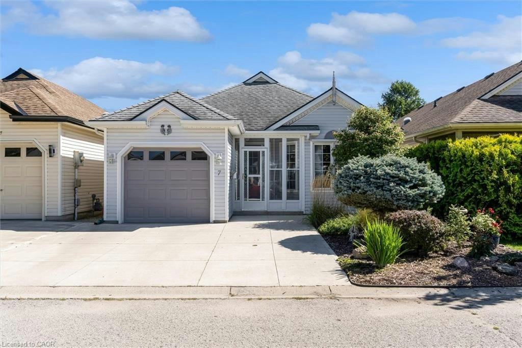 7 Aspen Lane, Norfolk County, ON, N0E 1M0