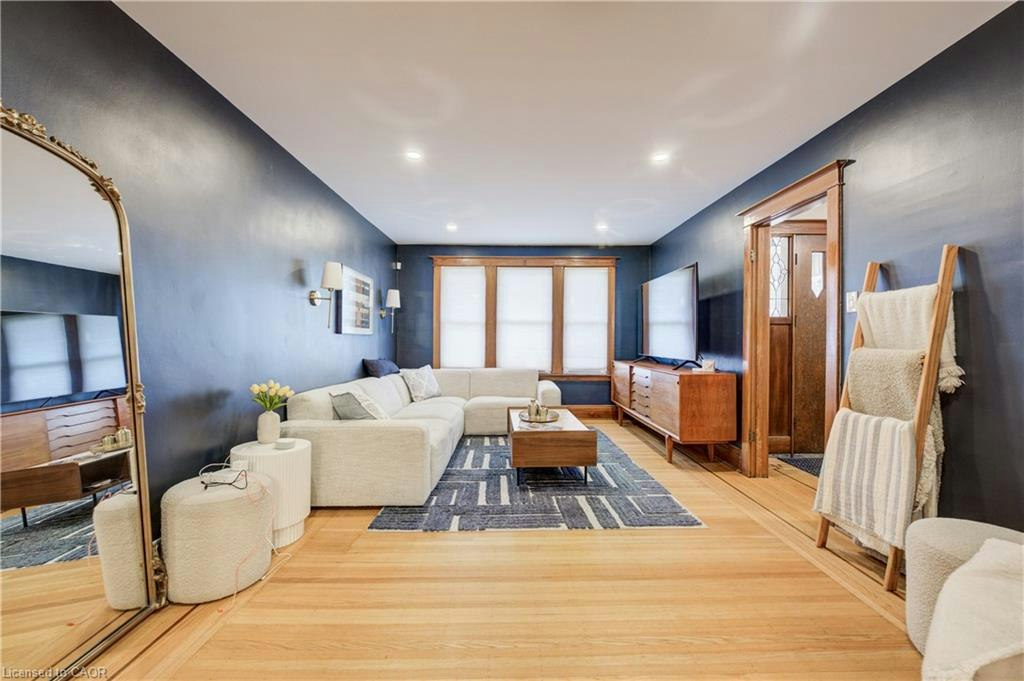 282 Province Street S, Hamilton, ON, L8K 2L7 - 6
