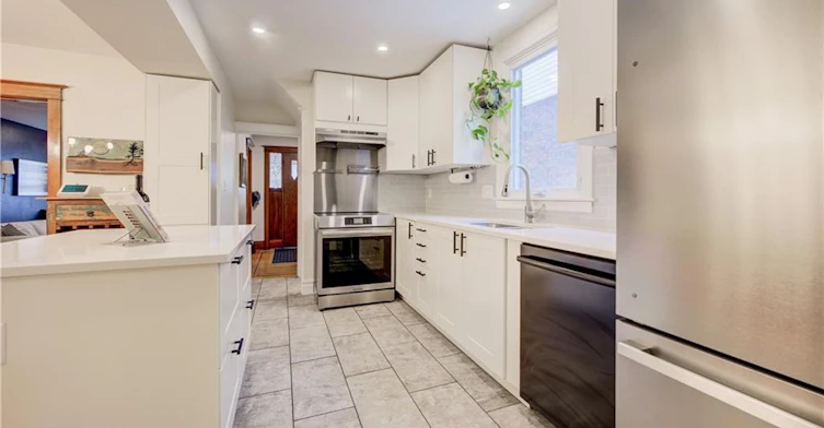 282 Province Street S, Hamilton, ON, L8K 2L7 - 13