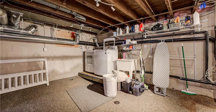 282 Province Street S, Hamilton, ON, L8K 2L7 - 31