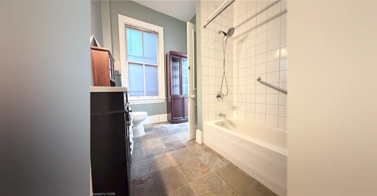 1-105 Wellington Street S, Hamilton, ON, L8W 2R3 - 9