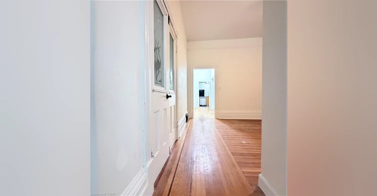 1-105 Wellington Street S, Hamilton, ON, L8W 2R3 - 2