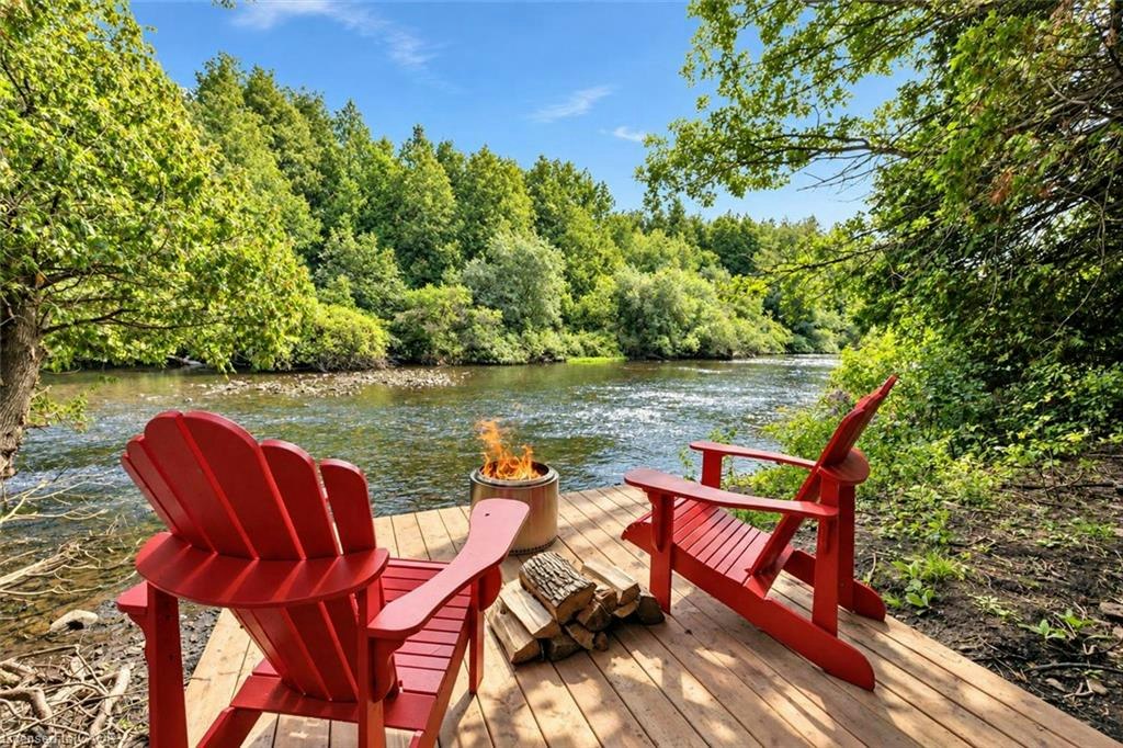 131 Cooks Mill Road, Puslinch, ON, N0B 2J0