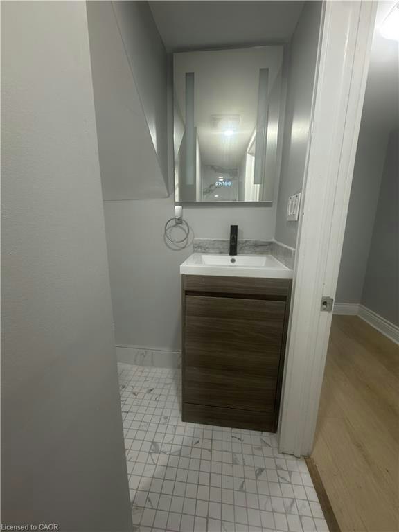 BASEMENT-453 Paling Avenue, Hamilton, ON, L8H 5K3 - 8