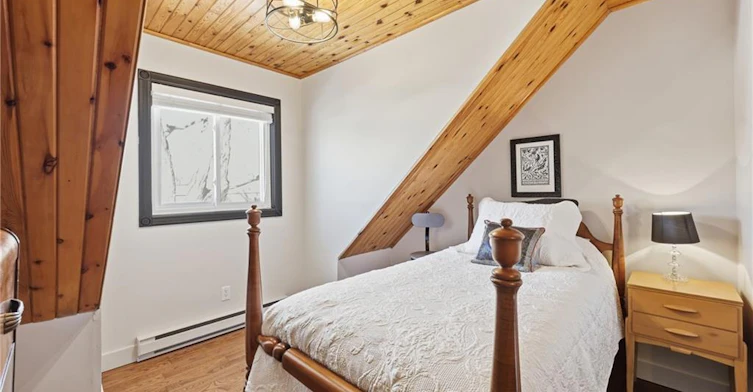 31 Hunter Street, Hamilton, ON, L9H 1E5 - 27
