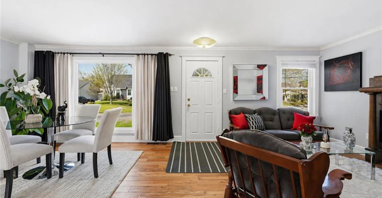 31 Hunter Street, Hamilton, ON, L9H 1E5 - 4