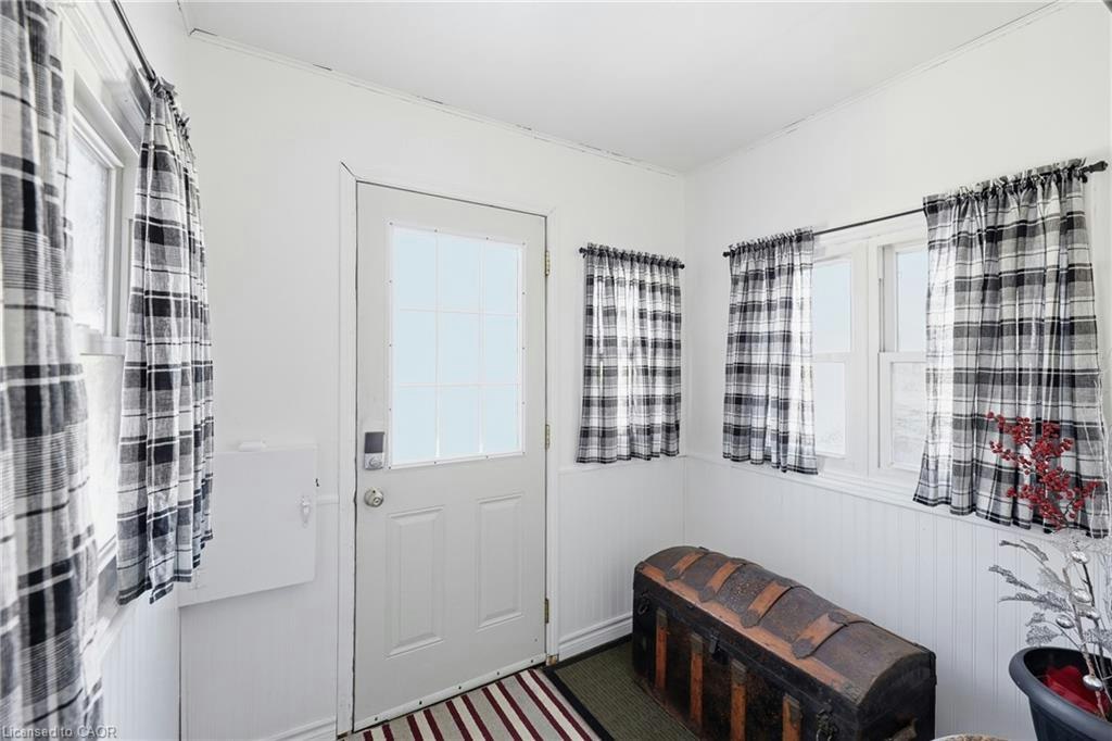 31 Hunter Street, Hamilton, ON, L9H 1E5 - 3