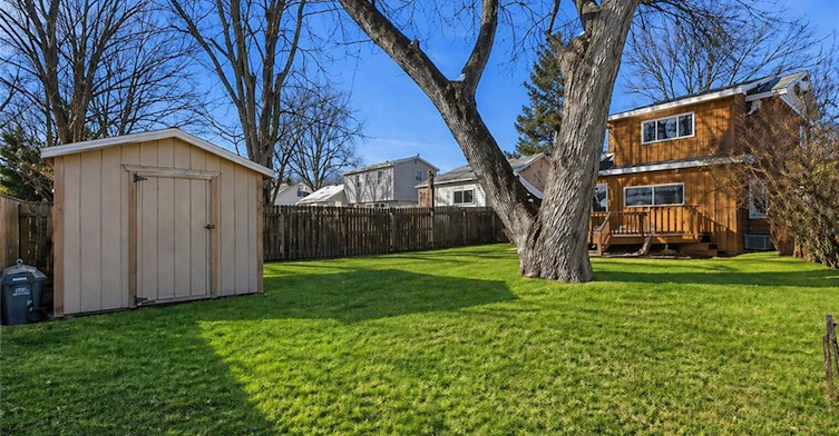 31 Hunter Street, Hamilton, ON, L9H 1E5 - 42
