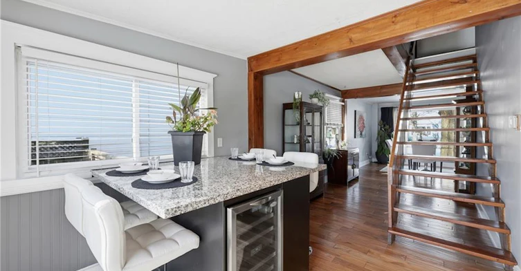 31 Hunter Street, Hamilton, ON, L9H 1E5 - 20