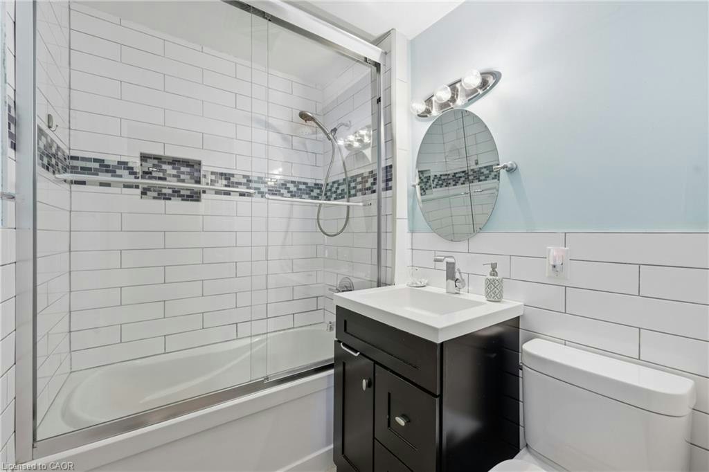31 Hunter Street, Hamilton, ON, L9H 1E5 - 11